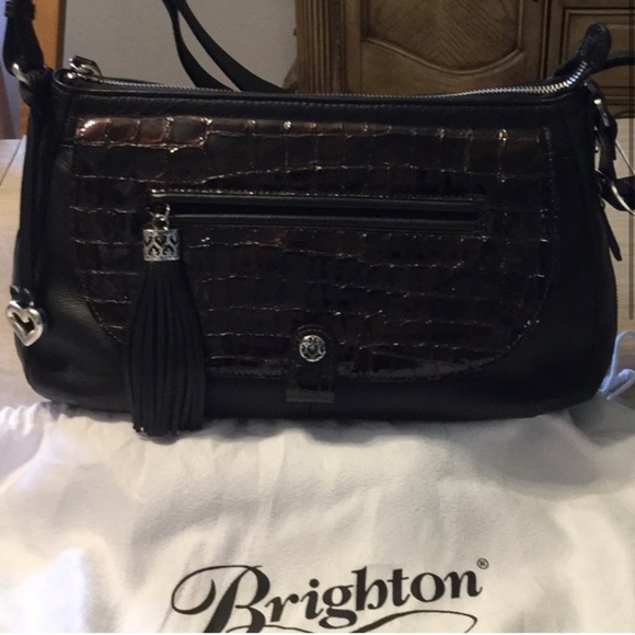 Gorgeous BRIGHTON BAG. Black w/Brown Patent Croc - Picture 2 of 6